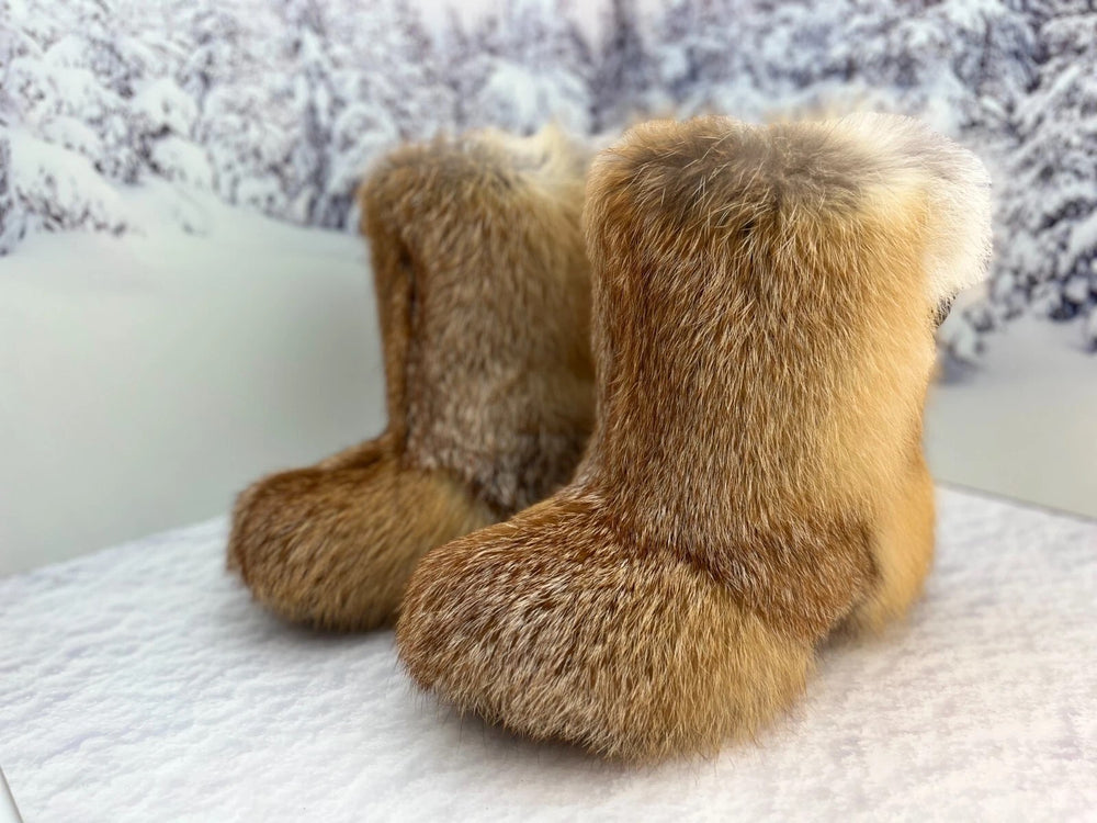 Short Fox fur and leather boots