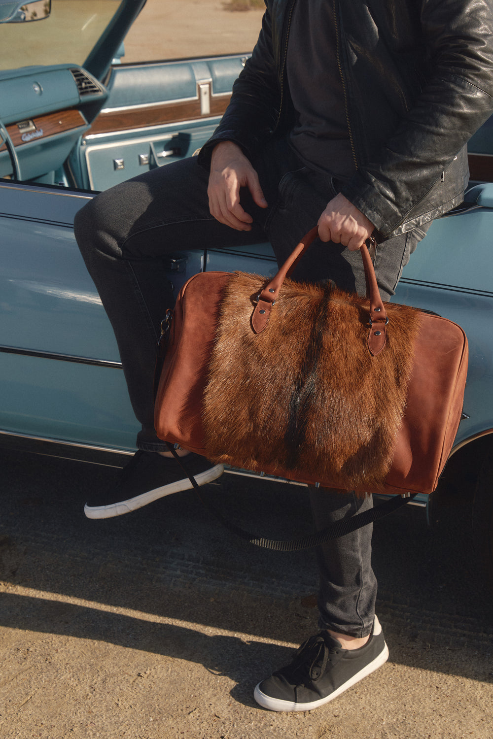 Leather weekender