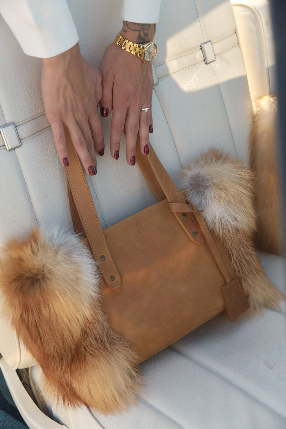Red fox fur bag
