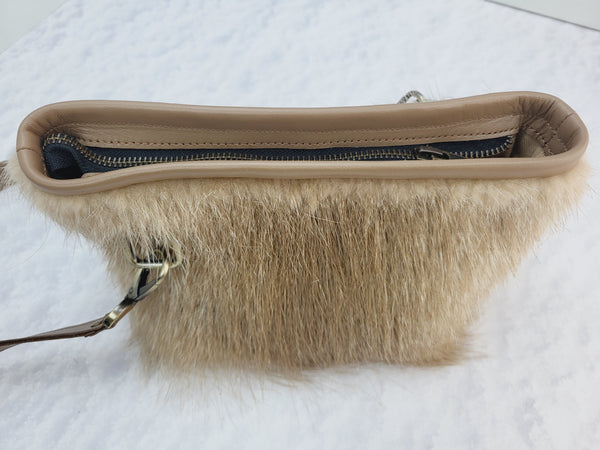 Nutria fur purse