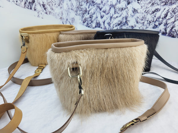 Nutria fur purse