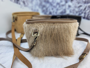 Nutria fur purse