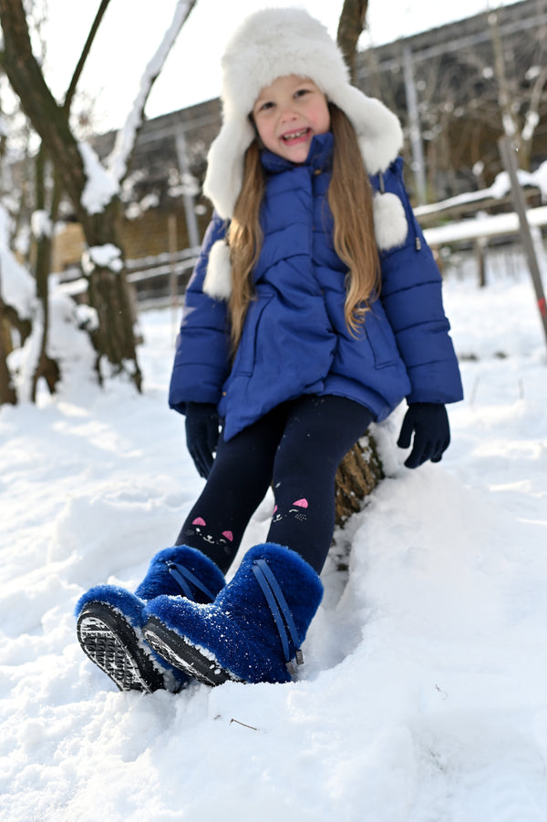 Claret red Girls sheepskin boots