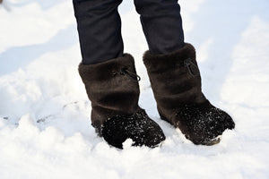 Claret red Girls sheepskin boots