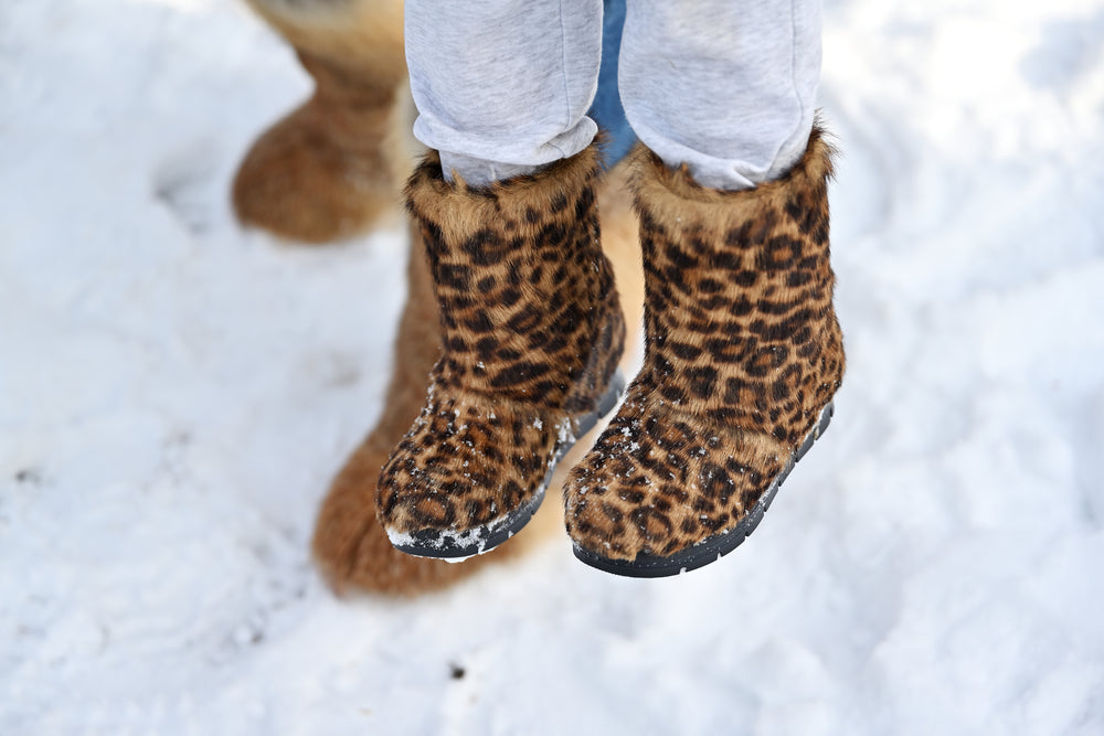 Leopard fur boots for girls
