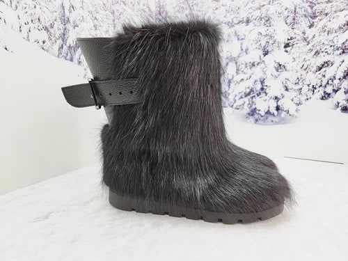 Short Nutria fur boots