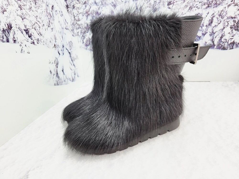 Short Nutria fur boots