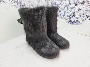 Short Nutria fur boots