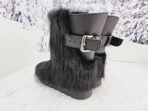 Short Nutria fur boots