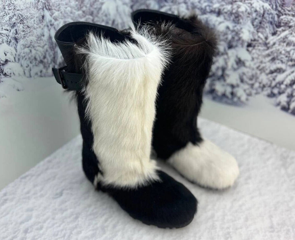 42EU goat fur boots