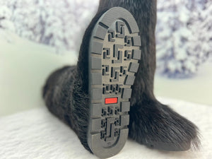 High Beaver fur and leather boots