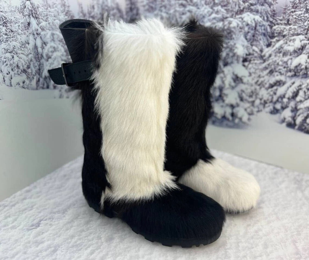 42EU goat fur boots